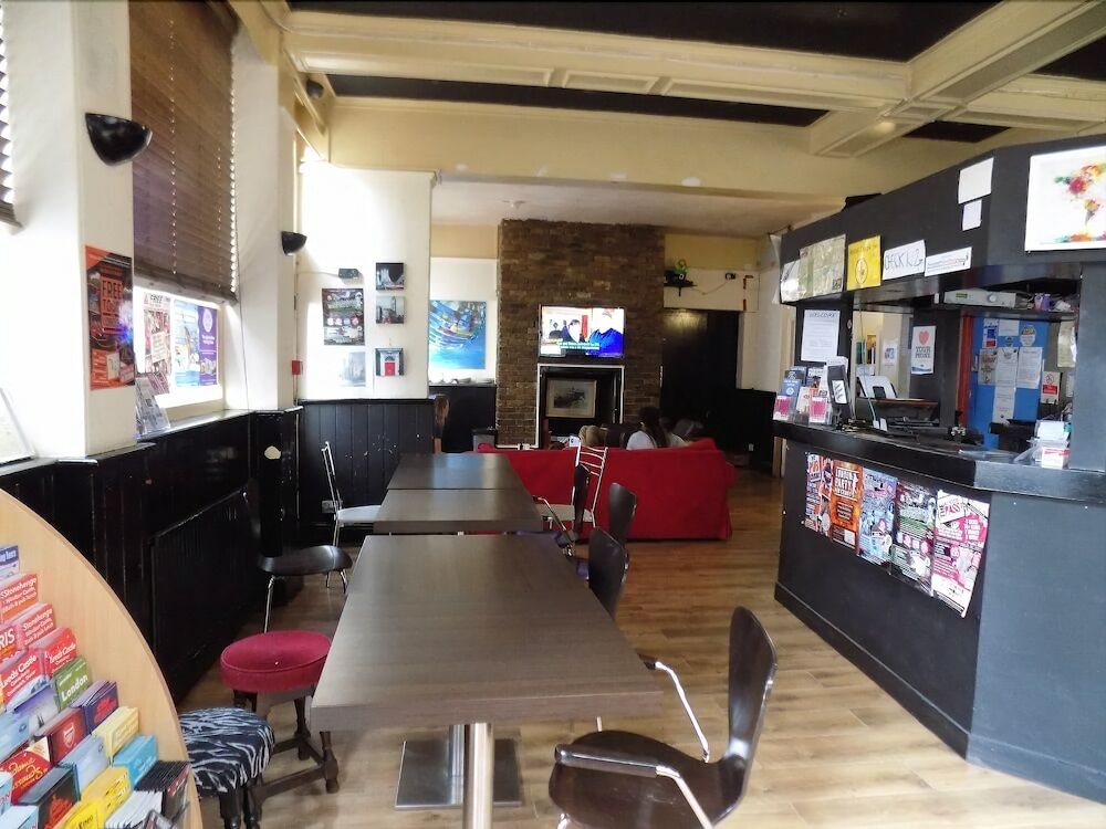 The Phoenix Hostel Paddington Лондон Экстерьер фото